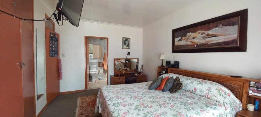 6 Bedroom Property for Sale in Dal Fouche Gauteng