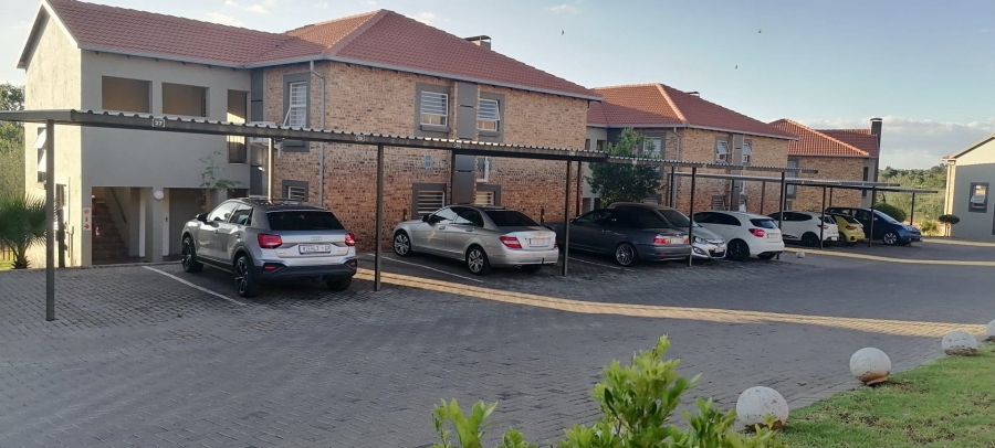 2 Bedroom Property for Sale in Wilgeheuwel Gauteng