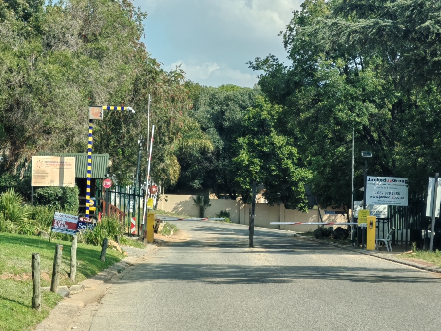 To Let 1 Bedroom Property for Rent in Morningside Manor Gauteng