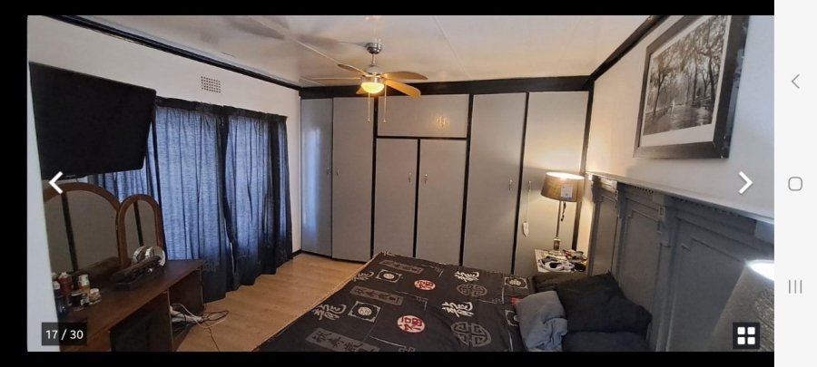 5 Bedroom Property for Sale in Boltonia Gauteng