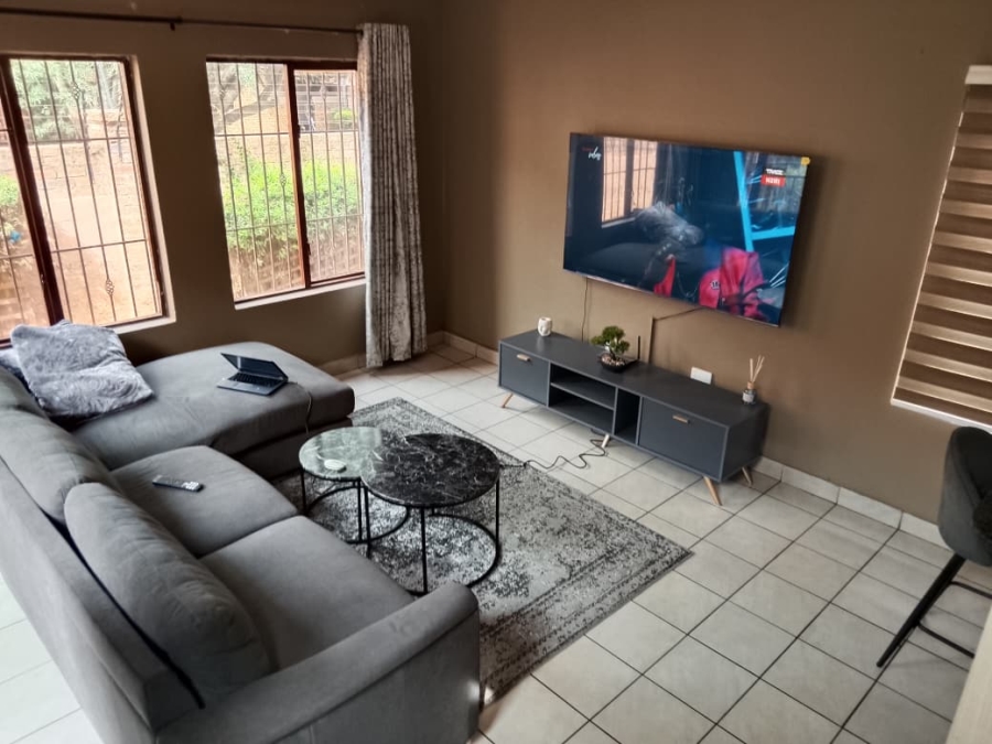 2 Bedroom Property for Sale in Willowbrook Gauteng