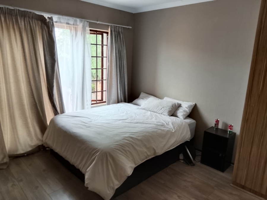 2 Bedroom Property for Sale in Willowbrook Gauteng