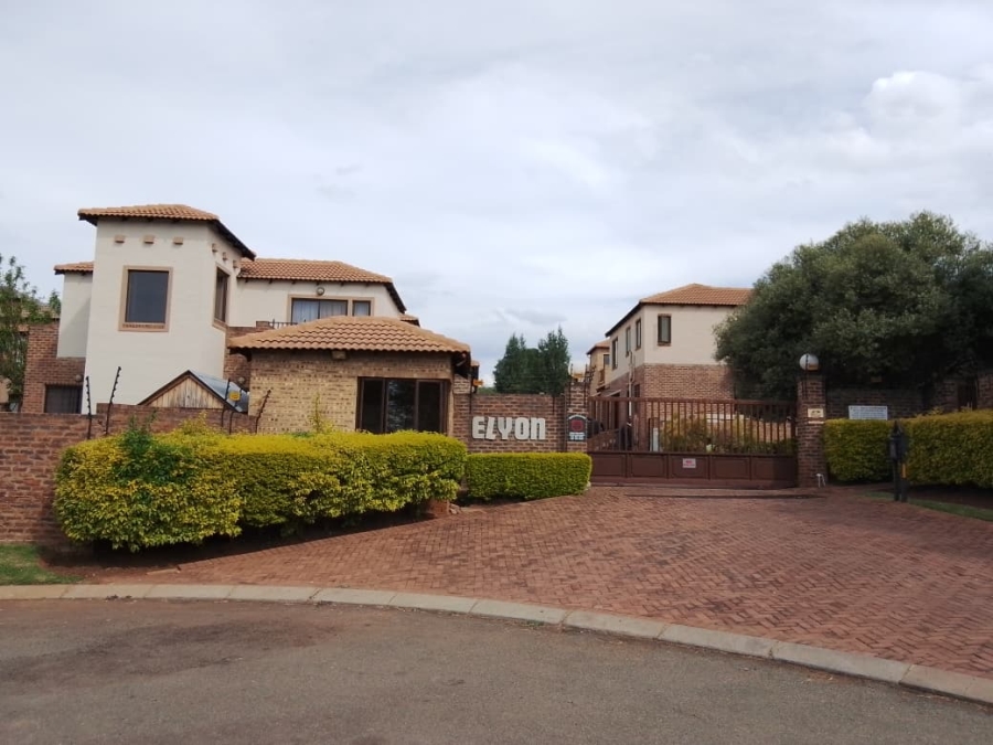 To Let 2 Bedroom Property for Rent in Willowbrook Gauteng