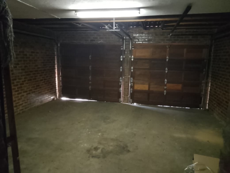 To Let 2 Bedroom Property for Rent in Willowbrook Gauteng