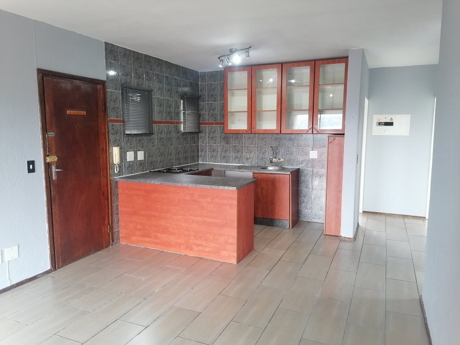 To Let 3 Bedroom Property for Rent in Wilro Park Gauteng