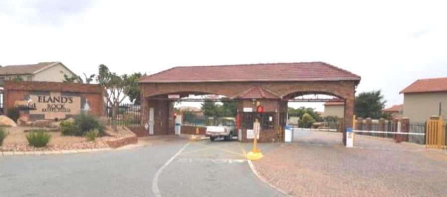 To Let 4 Bedroom Property for Rent in Alberton Central Gauteng