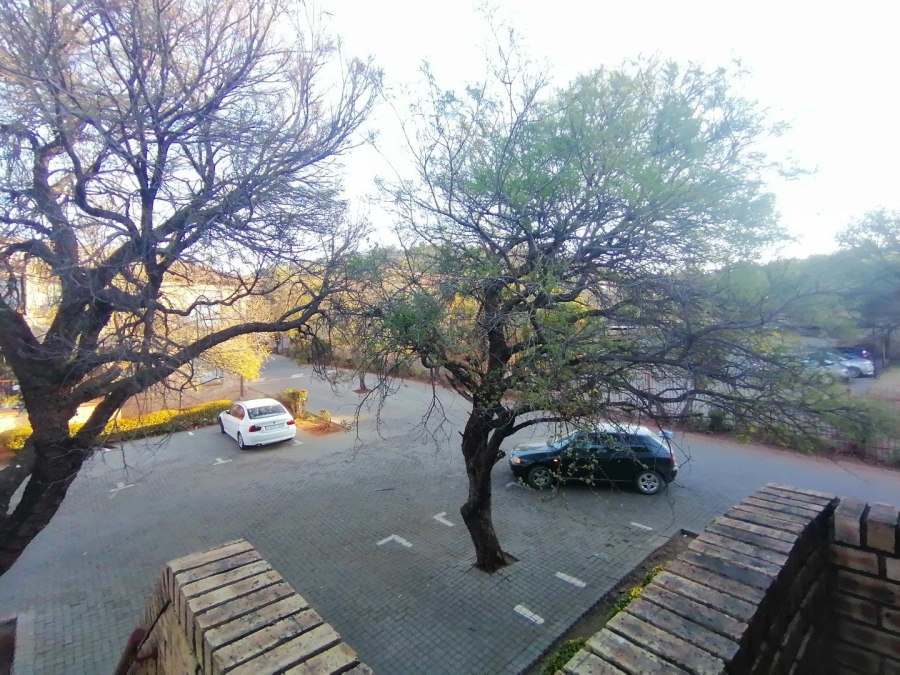 2 Bedroom Property for Sale in Amorosa Gauteng