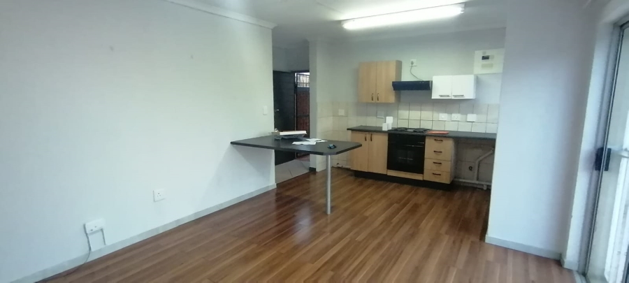 1 Bedroom Property for Sale in Willowbrook Gauteng