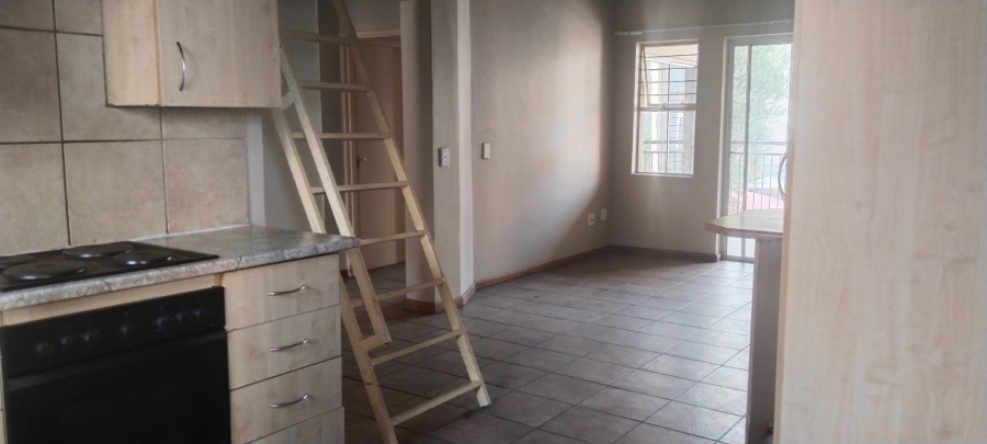 2 Bedroom Property for Sale in Sundowner Gauteng