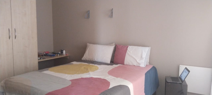 To Let 2 Bedroom Property for Rent in Ruimsig Gauteng