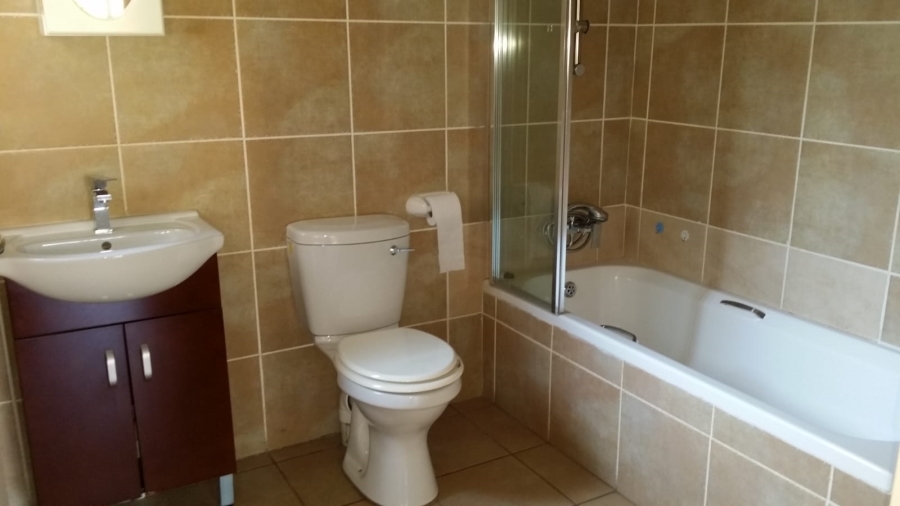 To Let 3 Bedroom Property for Rent in Willowbrook Gauteng