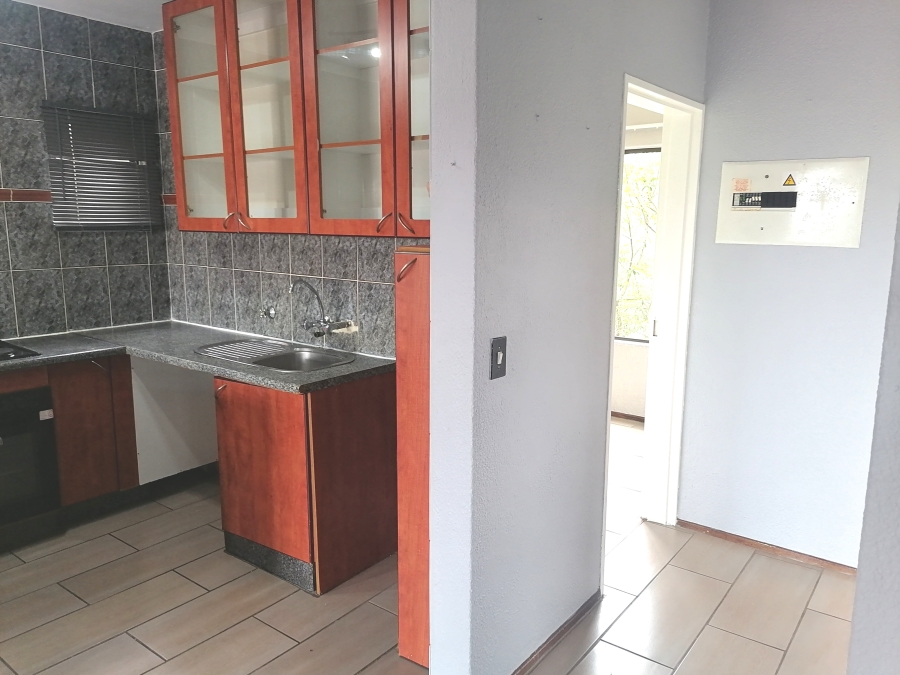 To Let 3 Bedroom Property for Rent in Wilro Park Gauteng