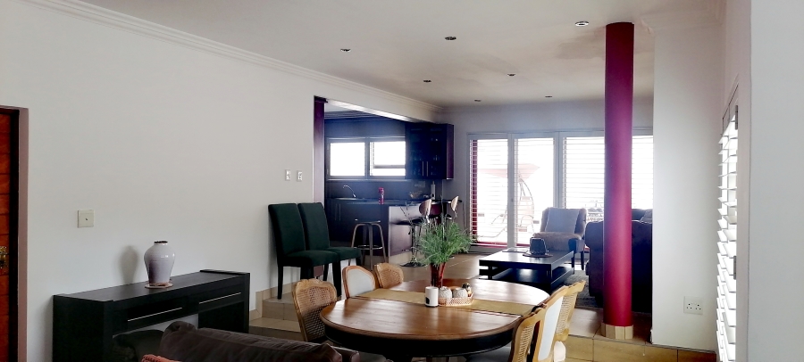 To Let 4 Bedroom Property for Rent in Rangeview Gauteng