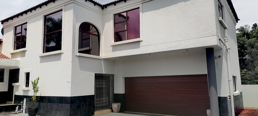 To Let 4 Bedroom Property for Rent in Rangeview Gauteng