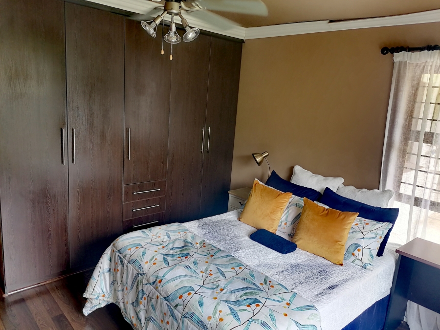 To Let 4 Bedroom Property for Rent in Rangeview Gauteng