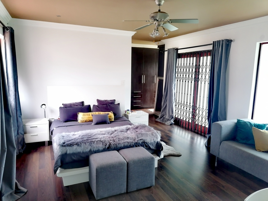 To Let 4 Bedroom Property for Rent in Rangeview Gauteng