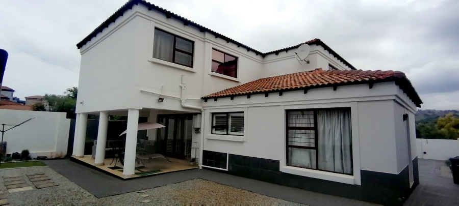 To Let 4 Bedroom Property for Rent in Rangeview Gauteng