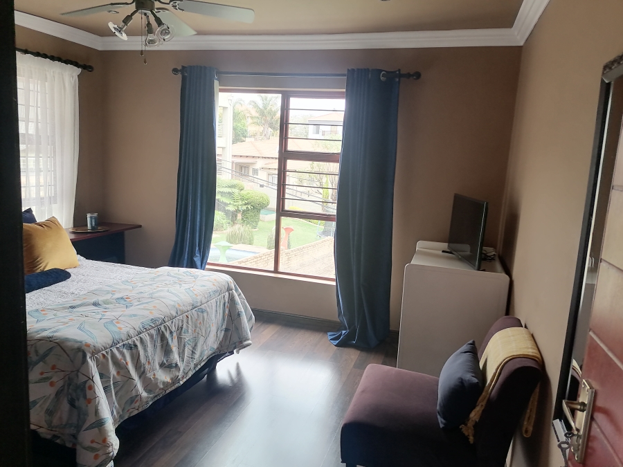 To Let 4 Bedroom Property for Rent in Rangeview Gauteng