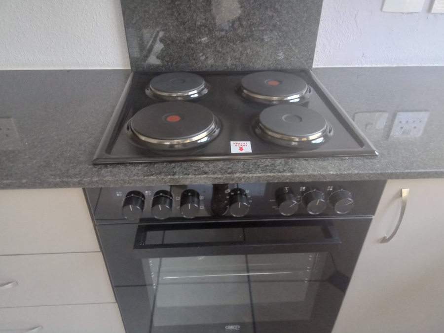 To Let 3 Bedroom Property for Rent in Parkwood Gauteng