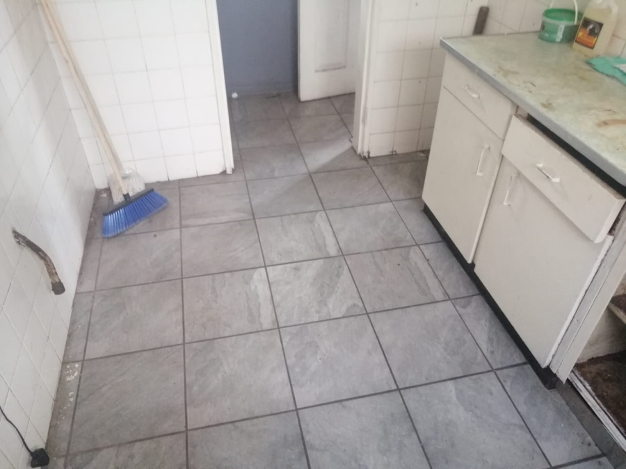 8 Bedroom Property for Sale in Rosettenville Gauteng