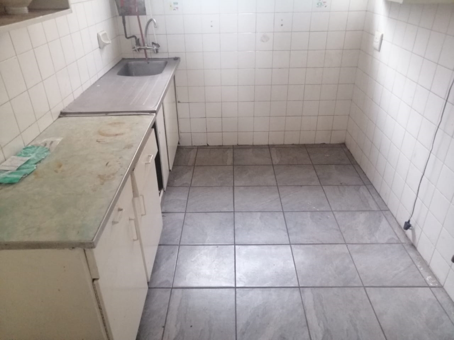 8 Bedroom Property for Sale in Rosettenville Gauteng