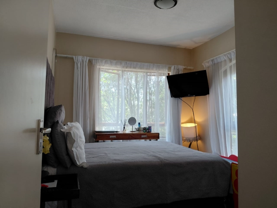 2 Bedroom Property for Sale in Lonehill Gauteng