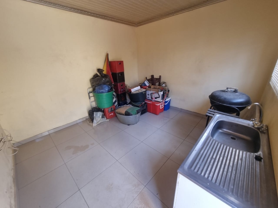 3 Bedroom Property for Sale in Bram Fischerville Gauteng