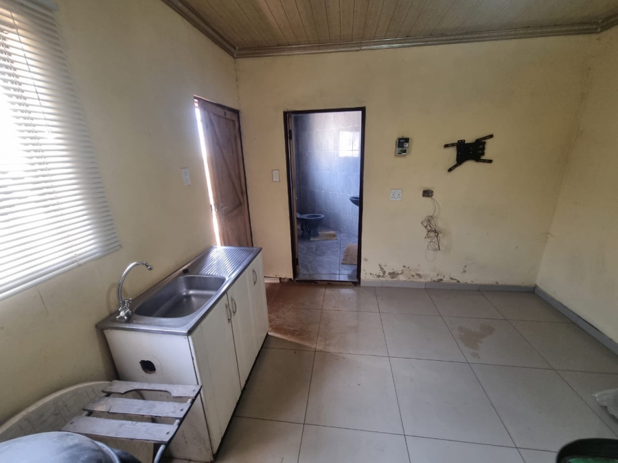 3 Bedroom Property for Sale in Bram Fischerville Gauteng