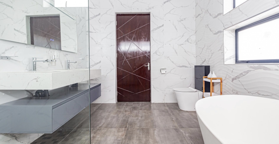 5 Bedroom Property for Sale in Steyn City Gauteng