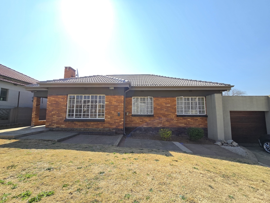 3 Bedroom Property for Sale in Chrisville Gauteng