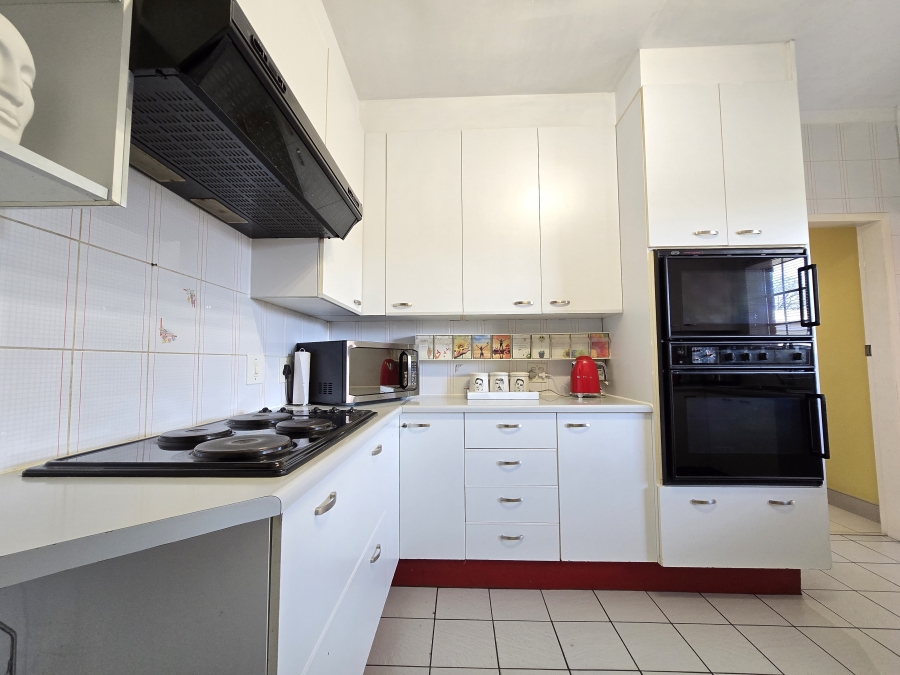 3 Bedroom Property for Sale in Chrisville Gauteng