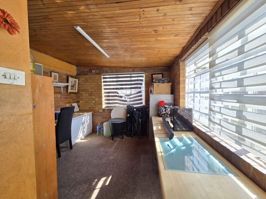 3 Bedroom Property for Sale in Chrisville Gauteng