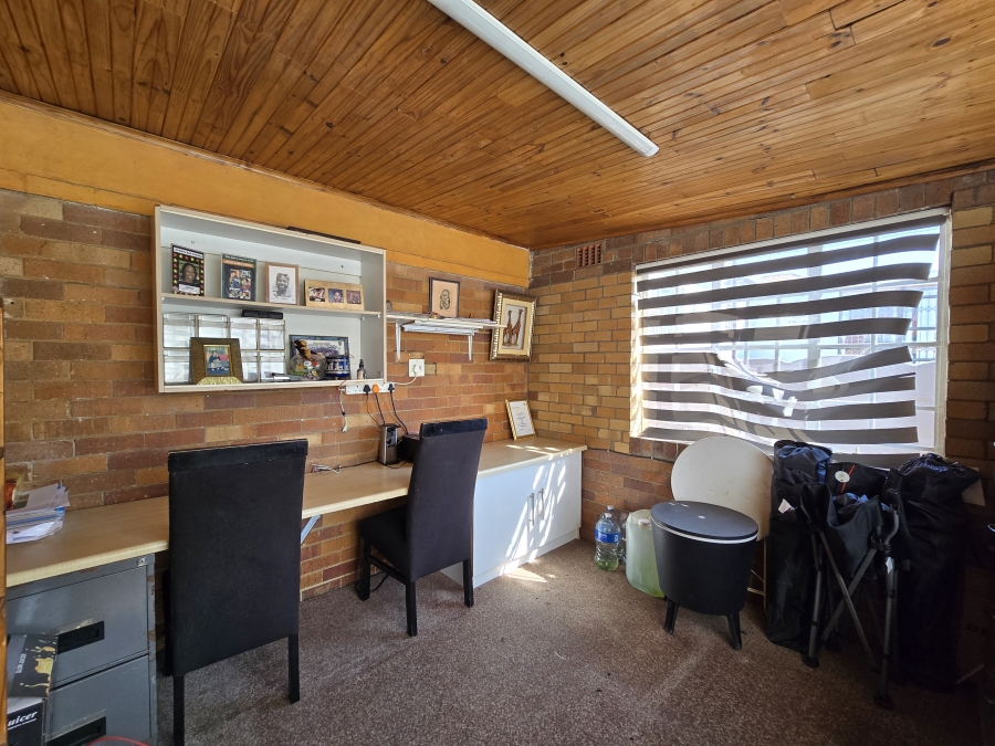 3 Bedroom Property for Sale in Chrisville Gauteng