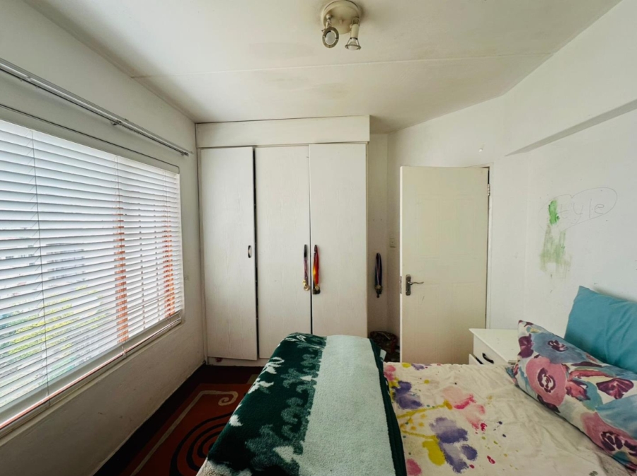 2 Bedroom Property for Sale in Mondeor Gauteng