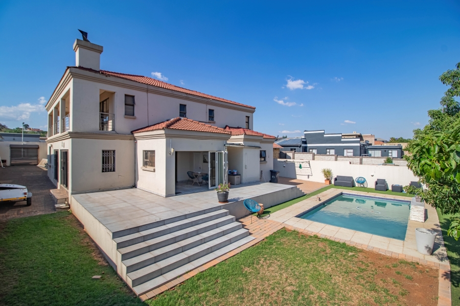 4 Bedroom Property for Sale in Liefde en Vrede Gauteng