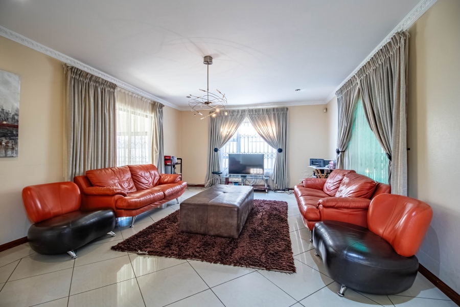 4 Bedroom Property for Sale in Liefde en Vrede Gauteng