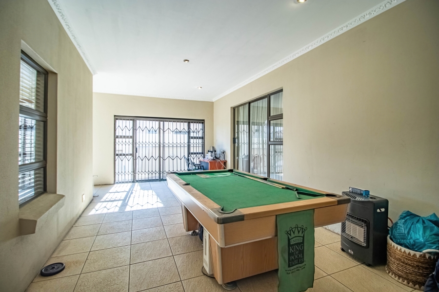 4 Bedroom Property for Sale in Liefde en Vrede Gauteng