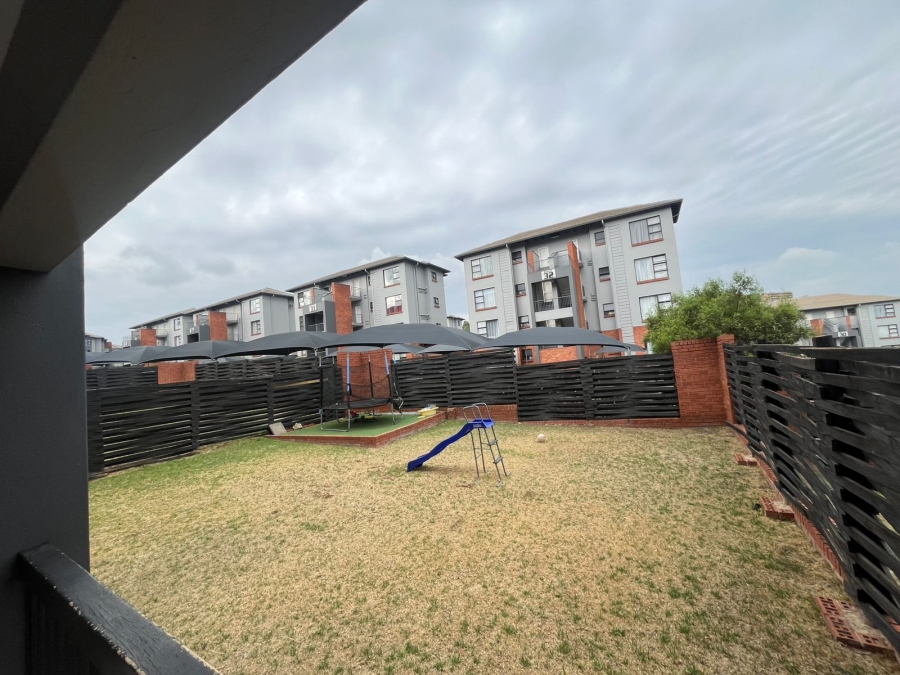 3 Bedroom Property for Sale in Oakdene Gauteng
