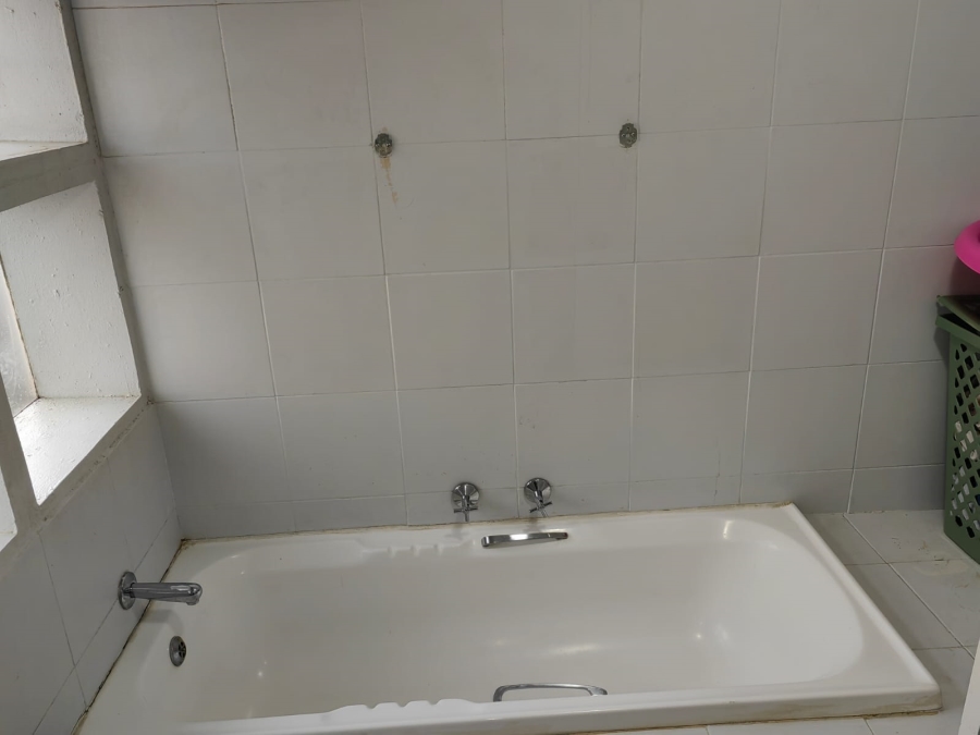 3 Bedroom Property for Sale in Mondeor Gauteng