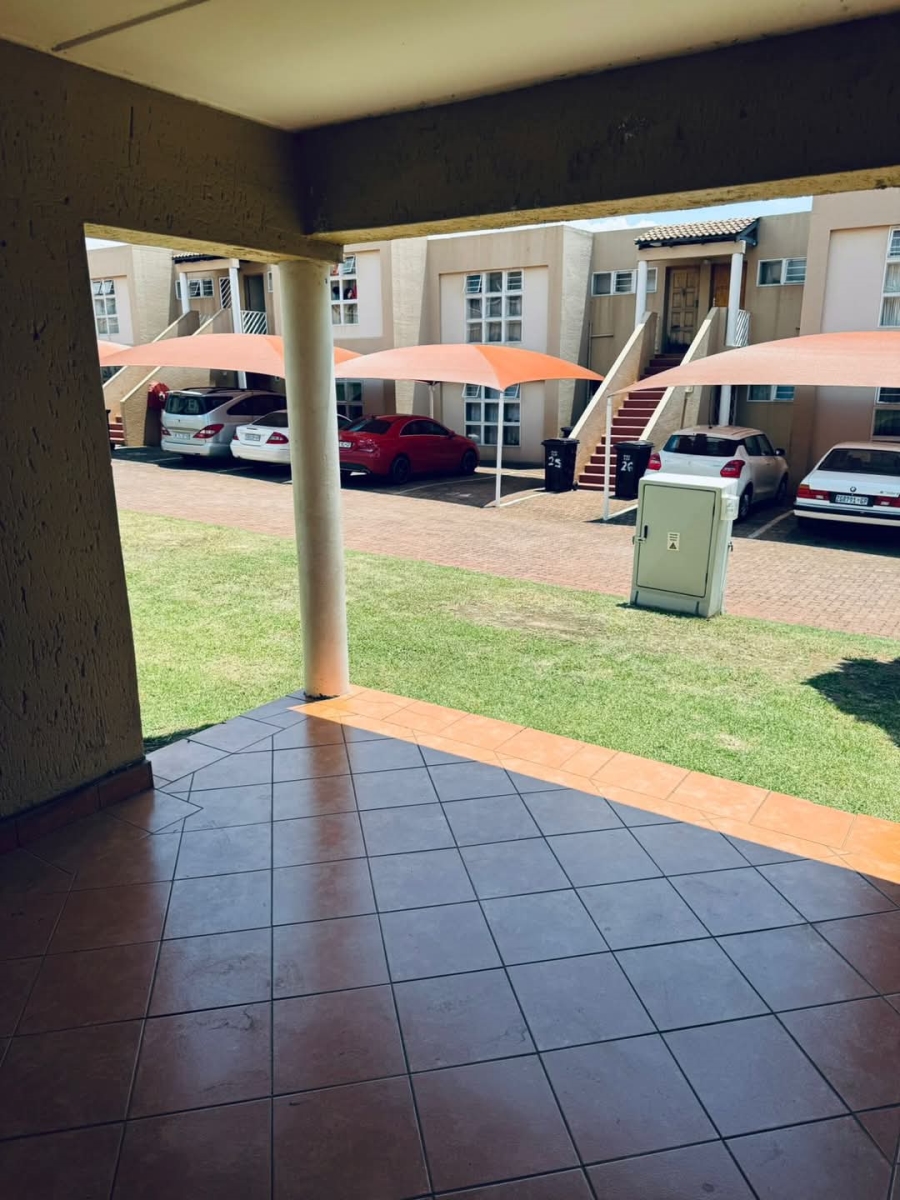 3 Bedroom Property for Sale in Mondeor Gauteng