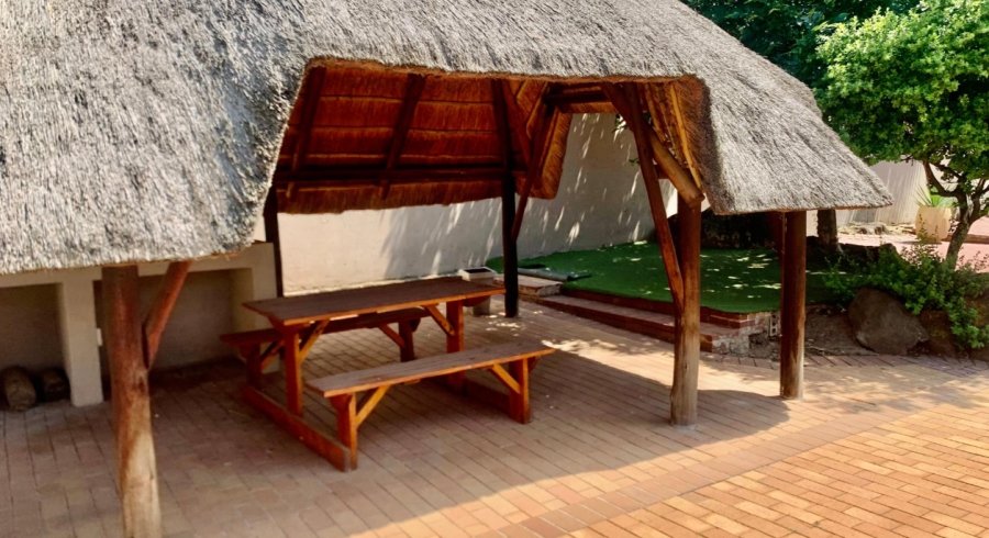 3 Bedroom Property for Sale in Mulbarton Gauteng