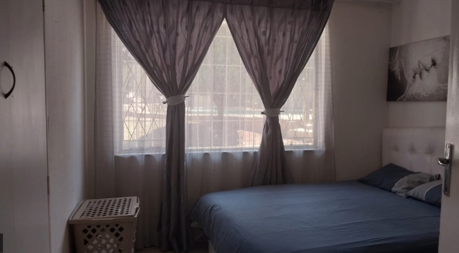 4 Bedroom Property for Sale in Mulbarton Gauteng