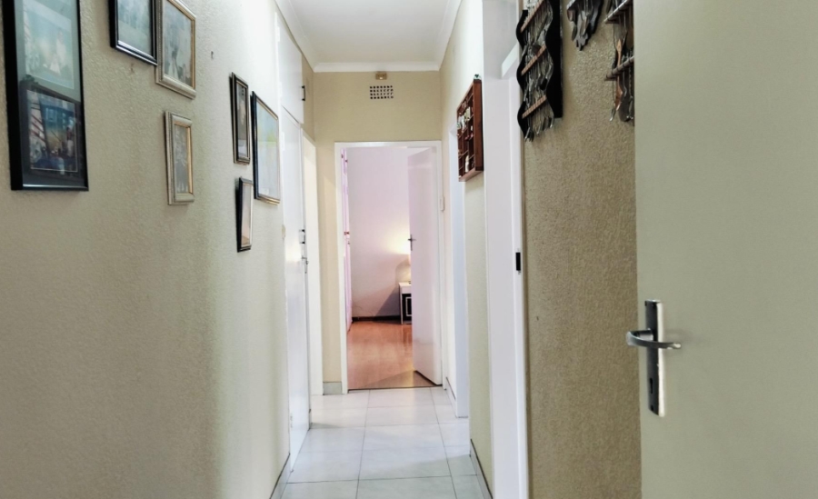 3 Bedroom Property for Sale in Mulbarton Gauteng