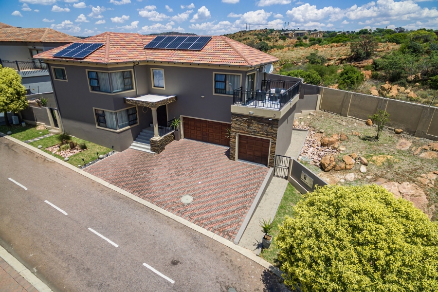 4 Bedroom Property for Sale in South Crest Gauteng