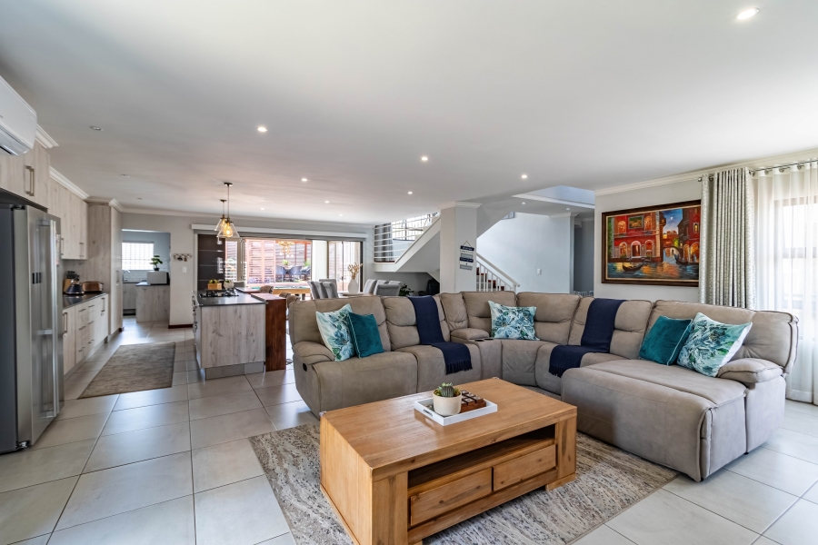 4 Bedroom Property for Sale in South Crest Gauteng