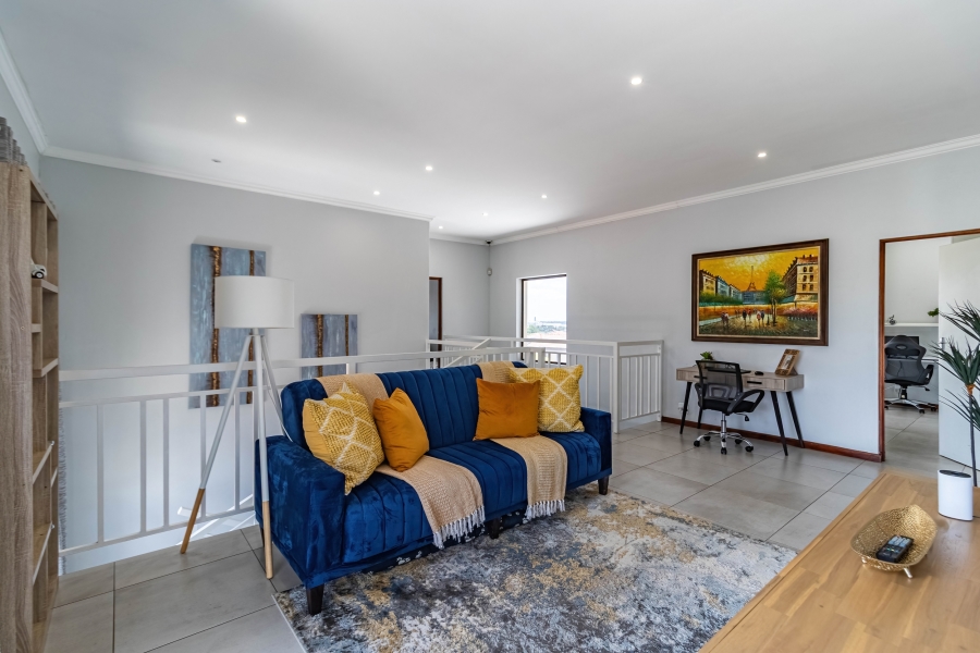 4 Bedroom Property for Sale in South Crest Gauteng