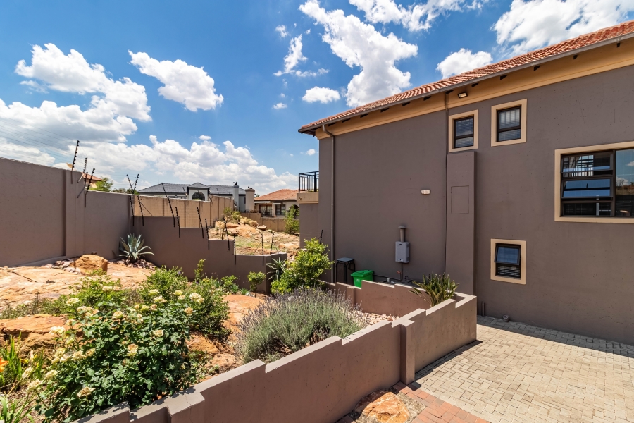 4 Bedroom Property for Sale in South Crest Gauteng