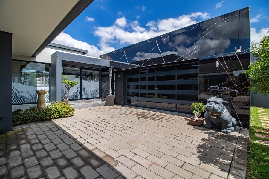 3 Bedroom Property for Sale in Steyn City Gauteng