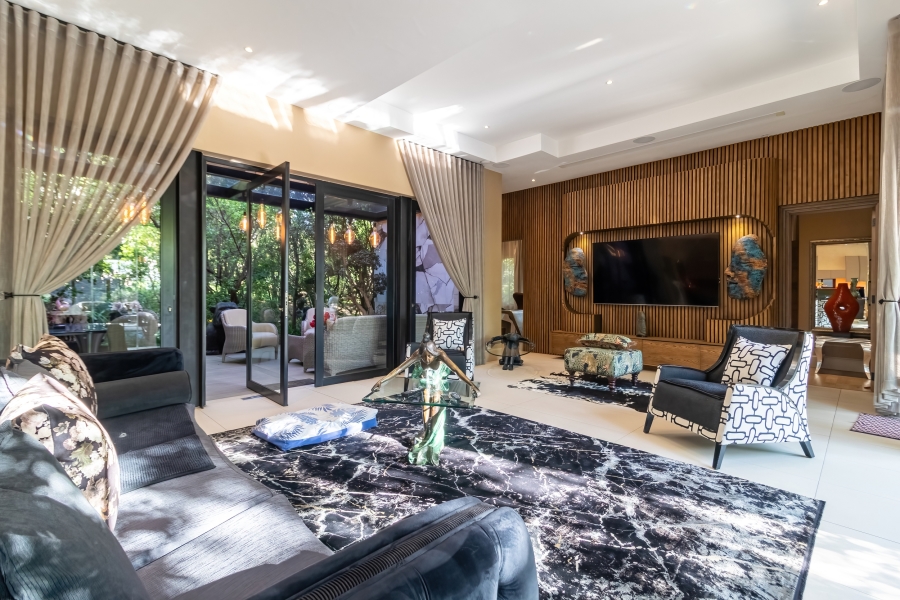 6 Bedroom Property for Sale in Steyn City Gauteng