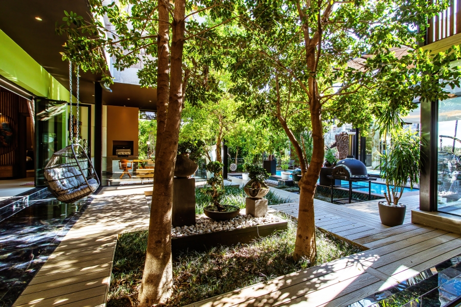 6 Bedroom Property for Sale in Steyn City Gauteng